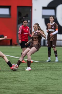 Bild 230 - wBJ FC St. Pauli - Walddoerfer SV : Ergebnis: 3:4